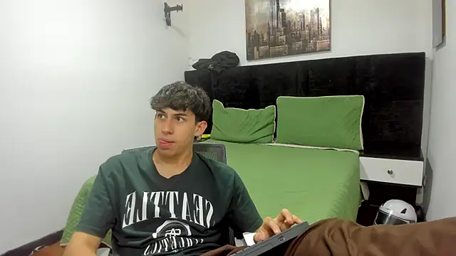 Aaron Spencer13 online show from 09.27.25