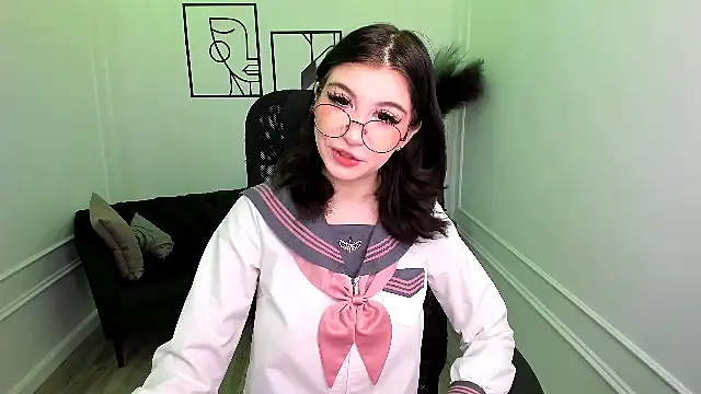 MeLLSawertyq online show from 10.14.25