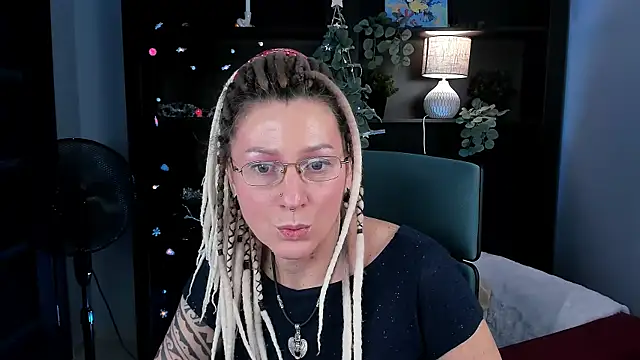 UmaSpace online show from 12.20.25