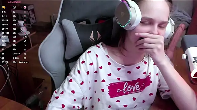 SharybbFace online show from 04.06.26