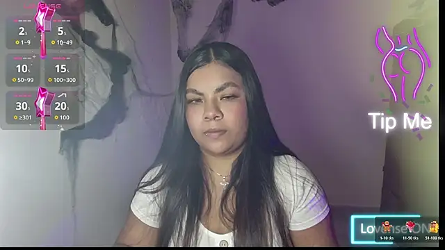 Snapshot of SabrinaSalazar11_ chatting on 10.23.25 SabrinaSalazar11 online show from 10.23.25