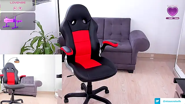 MIA HERNANDEZ HOT online show from 11.28.25