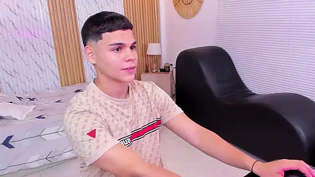 james jonnes online show from 09.30.25