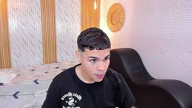 james jonnes online show from 10.02.25