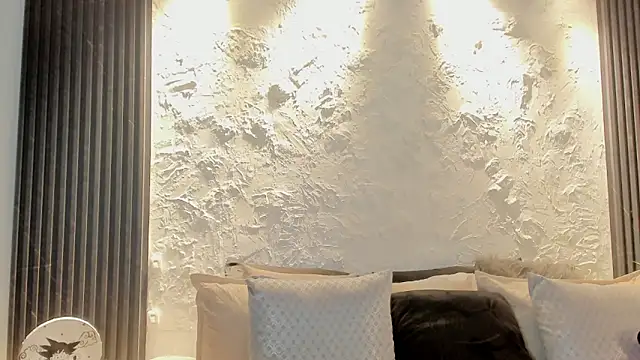 Snapshot of joselin_rouse chatting on 04.27.26 joselin rouse online show from 04.27.26