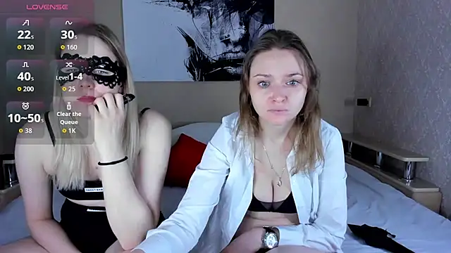 Snapshot of Linda_Bryant-Eva chatting on 10.30.25 Linda Bryant-Eva online show from 10.30.25