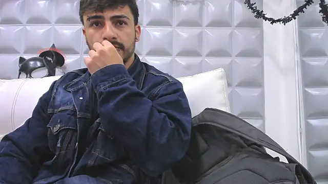 Jack Daniel   online show from 10.25.25