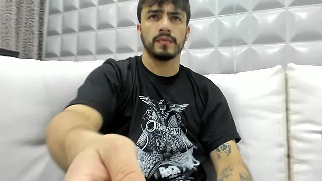 Jack Daniel   online show from 11.04.25