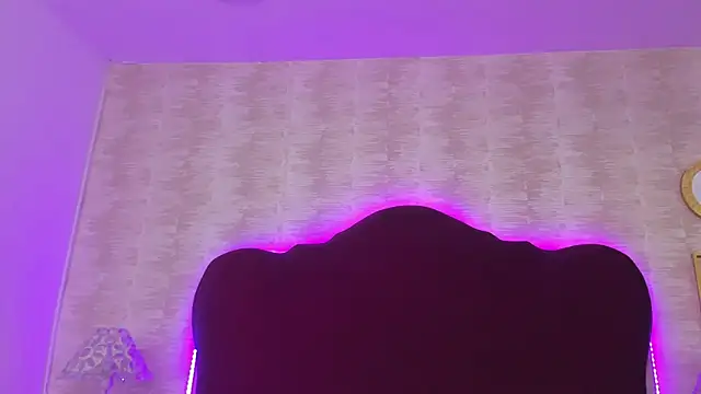 Snapshot of LaylaaDoll chatting on 10.09.25 LaylaaDoll online show from 10.09.25