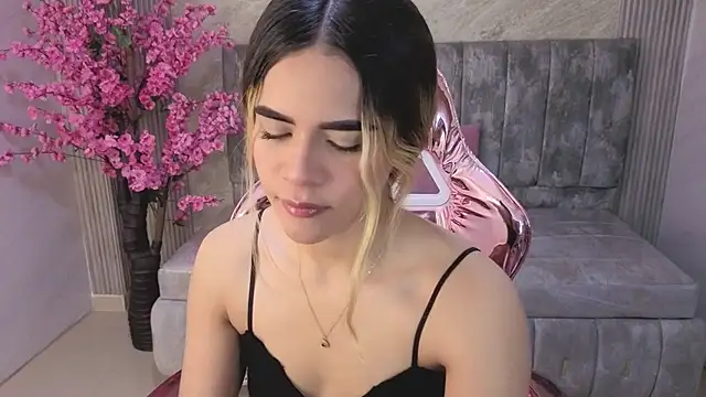 lilith4 s online show from 10.17.25