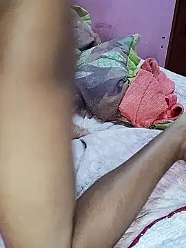 Snapshot of Zarul98 chatting on 09.21.25 Zarul98 online show from 09.21.25