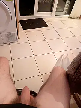 Mags1061 online show from 10.18.25