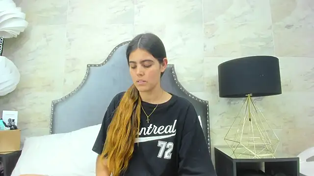 isabel 09 online show from 07.24.26