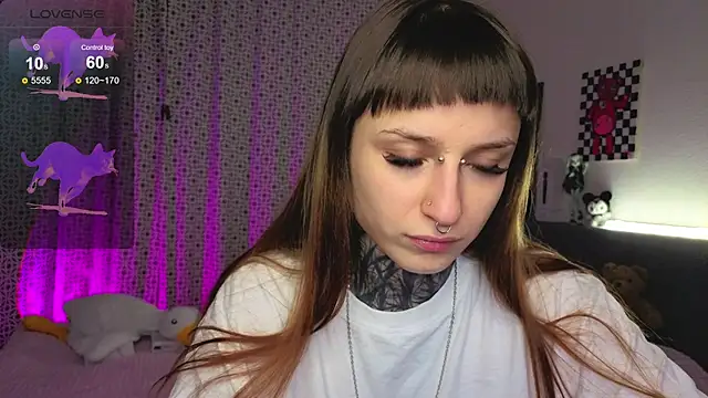 LilithPoison online show from 11.20.25