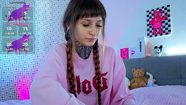 LilithPoison online show from 03.15.26