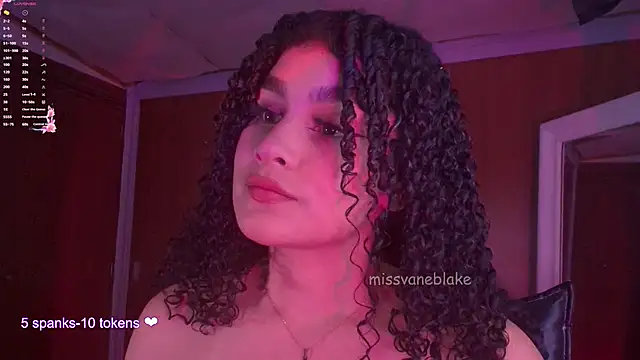 Snapshot of missvaneblake chatting on 11.05.25 missvaneblake online show from 11.05.25