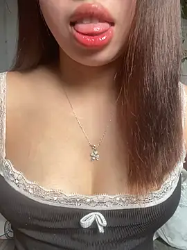 Rose-babyx online show from 03.29.26