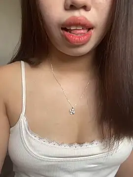 Rose-babyx online show from 04.13.26