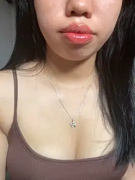 Snapshot of Rose-babyx chatting on 06.15.26 Rose-babyx online show from 06.15.26