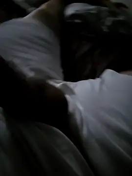 Snapshot of matatan0323 chatting on 10.16.25 matatan0323 online show from 10.16.25