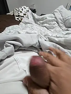 Snapshot of matatan0323 chatting on 10.24.25 matatan0323 online show from 10.24.25