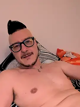 cruiserpup online show from 12.22.25