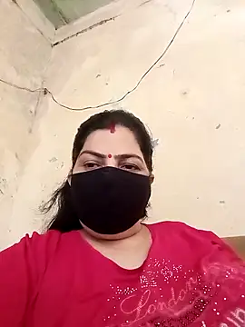 Snapshot of Love-890 chatting on 09.29.25 Love-890 online show from 09.29.25