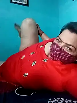 Snapshot of Love-890 chatting on 10.01.25 Love-890 online show from 10.01.25