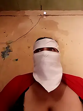 Snapshot of Love-890 chatting on 10.14.25 Love-890 online show from 10.14.25