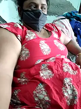 Snapshot of Mmm143 chatting on 09.21.25 Mmm143 online show from 09.21.25