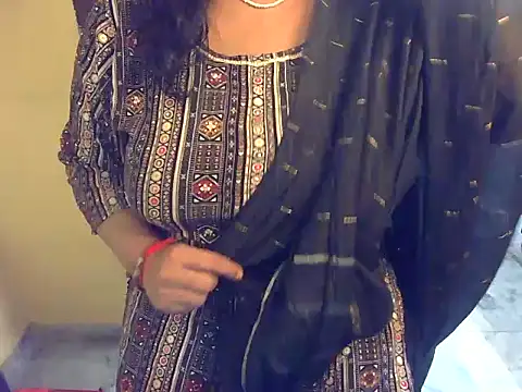 Snapshot of veena_kaur chatting on 09.16.25 veena kaur online show from 09.16.25