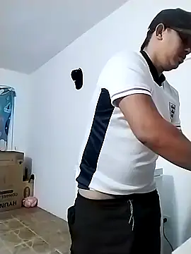 Snapshot of Alex_man23 chatting on 11.01.25 Alex man23 online show from 11.01.25