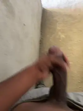 Snapshot of Prtkkk chatting on 10.23.25 Prtkkk online show from 10.23.25