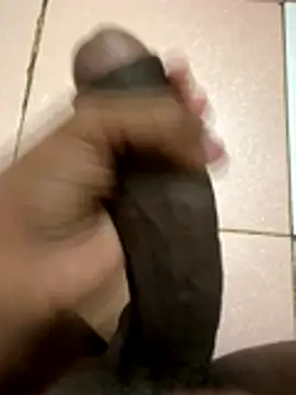 Snapshot of Prtkkk chatting on 10.31.25 Prtkkk online show from 10.31.25