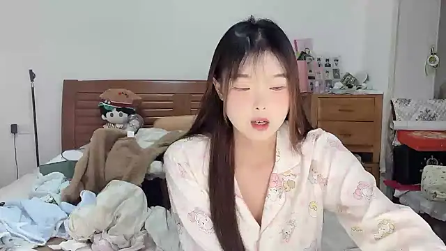 Akong11 online show from 10.17.25