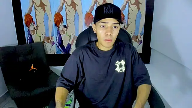 Snapshot of Hunteer_Boy chatting on 10.26.25 Hunteer Boy online show from 10.26.25