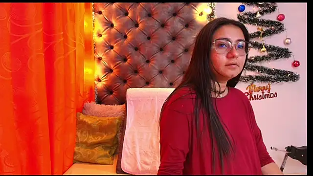 Luna021 1 online show from 12.17.25