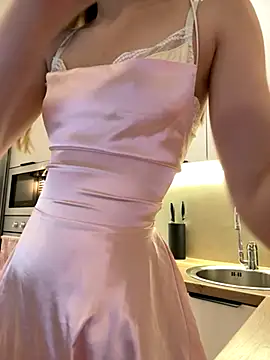 FriendlyFire 18 online show from 11.10.25