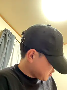 Snapshot of KAMESAN08 chatting on 10.15.25 KAMESAN08 online show from 10.15.25