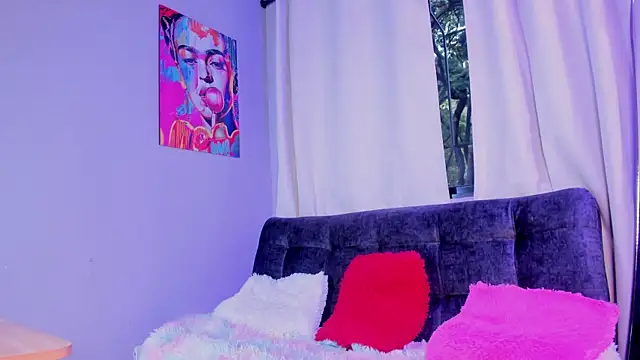 Scarlett Durand online show from 11.04.25