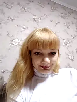 AliceSwan1122 online show from 09.17.25