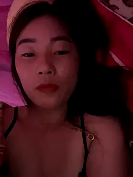 Moon pusy online show from 10.18.25