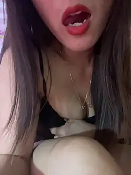 Moon pusy online show from 04.02.26