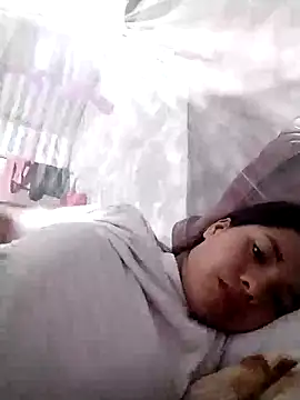 Snapshot of huexixi chatting on 10.03.25 huexixi online show from 10.03.25