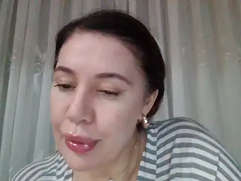 Lomivah online show from 11.27.25