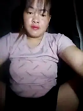 emilyzz online show from 10.10.25