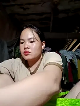 emilyzz online show from 04.17.26