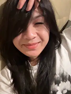 Snapshot of ZoeyJohnson chatting on 10.11.25 ZoeyJohnson online show from 10.11.25