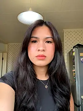 Snapshot of ZoeyJohnson chatting on 10.23.25 ZoeyJohnson online show from 10.23.25