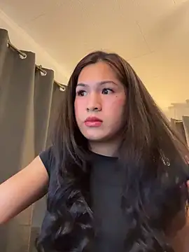 Snapshot of ZoeyJohnson chatting on 10.27.25 ZoeyJohnson online show from 10.27.25